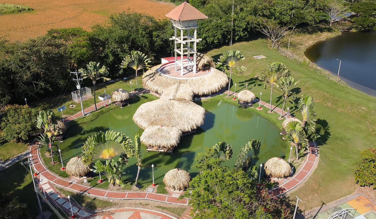 Playa Hawai Ibague Hotel Buitenkant foto