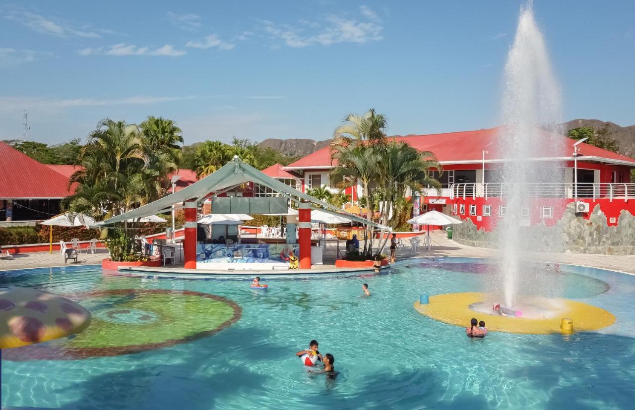 Playa Hawai Ibague Hotel Buitenkant foto