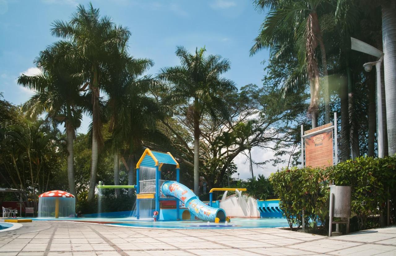 Playa Hawai Ibague Hotel Buitenkant foto