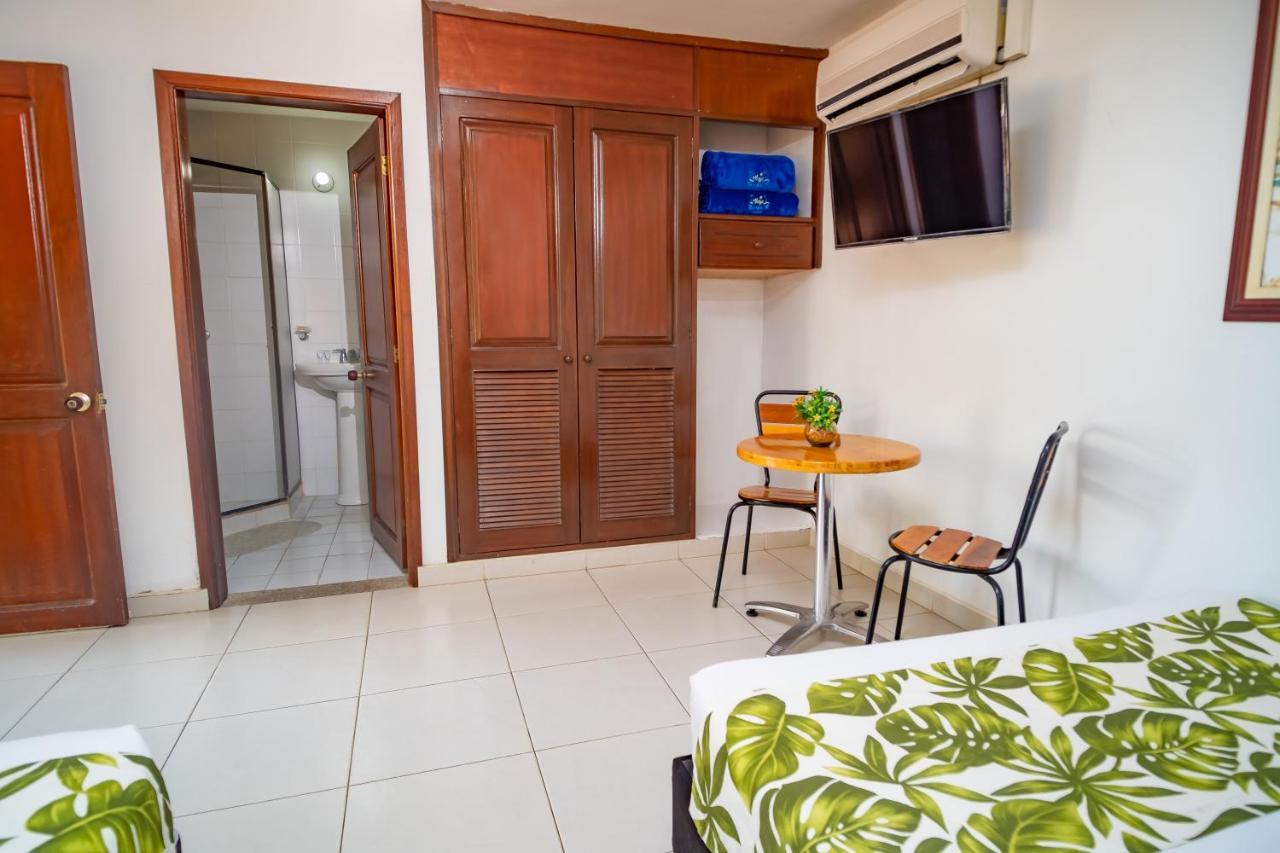 Playa Hawai Ibague Hotel Buitenkant foto